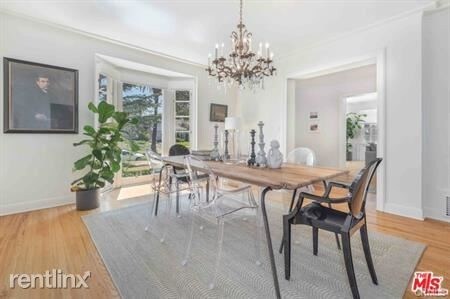 Foto del edificio - 4 br, 4 bath House - 135 N Norton Ave