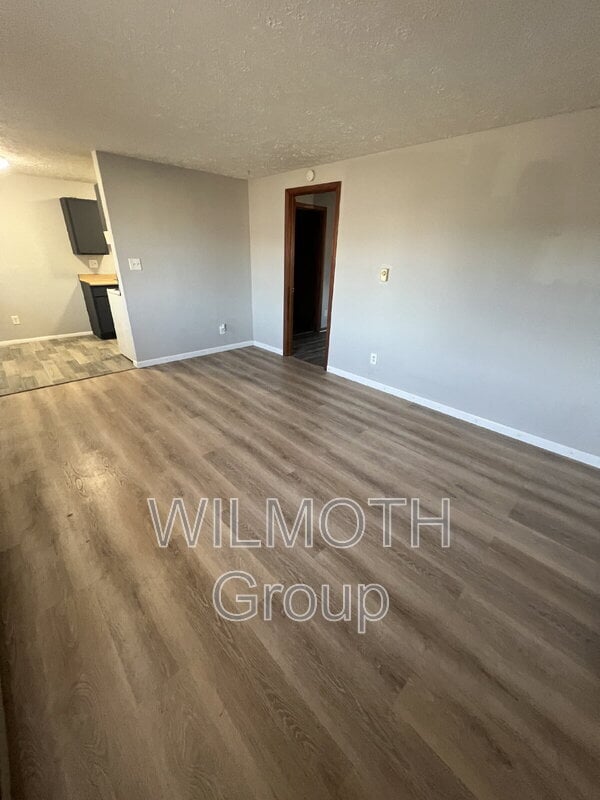 Foto del edificio - 1818 Michigan St