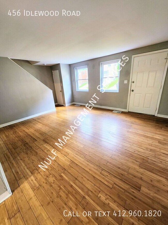 Photo - 456 Idlewood Road- Apartment