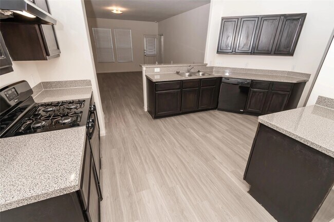 Foto del edificio - 2523 Montecito Ln