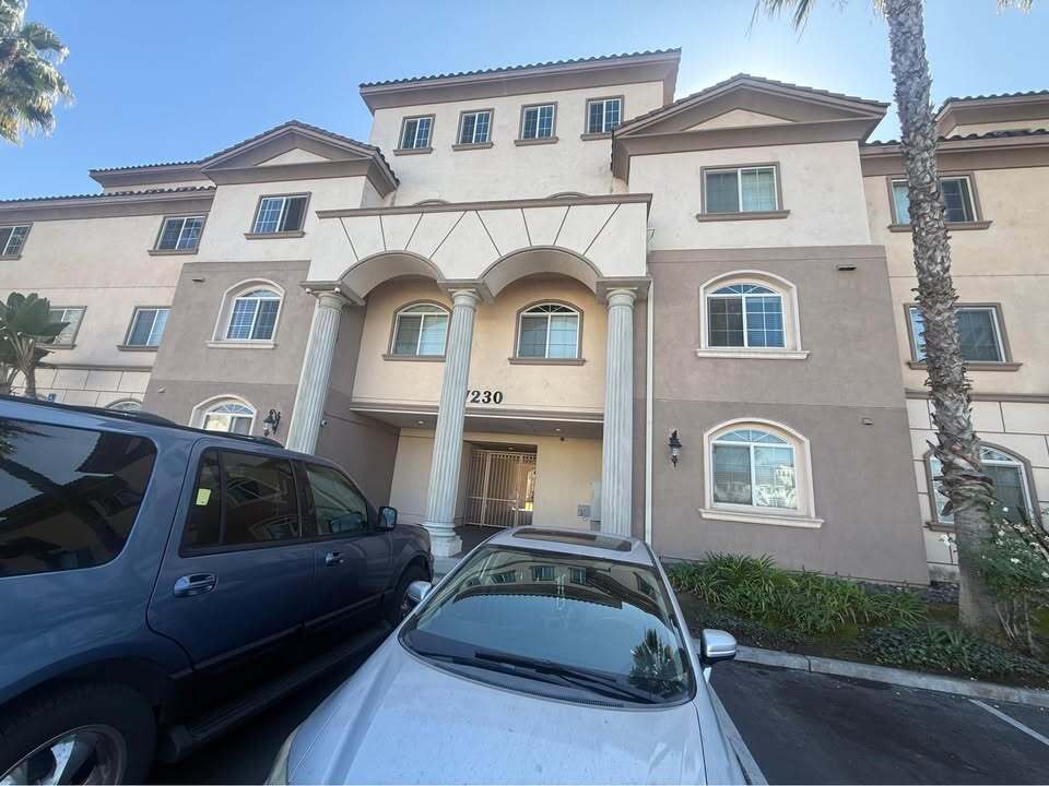 Primary Photo - 17230 Newhope St