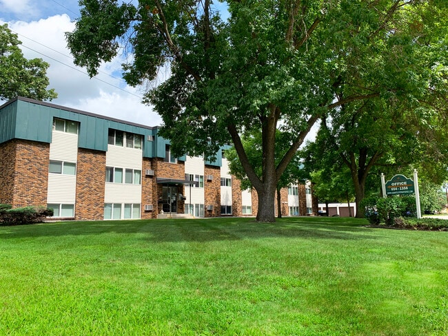Building Photo - Bright River Estates