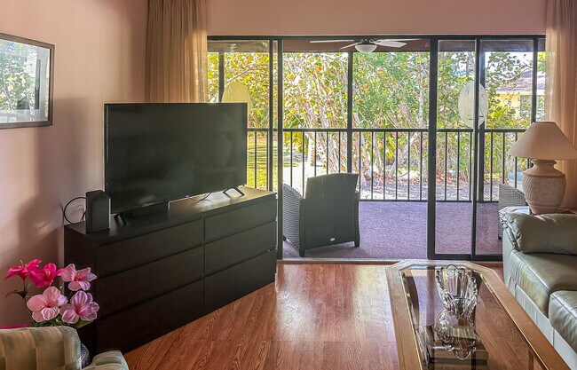 Foto del edificio - 4260 Placida Rd