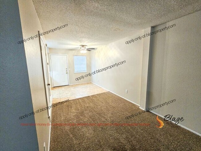 Foto del edificio - Spacious Two Bedroom