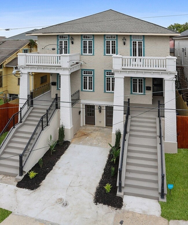 Building Photo - 2105 General Taylor St