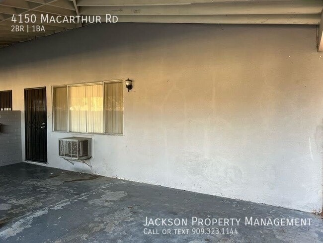 Building Photo - Two Bedroom Unit in Riverside CA