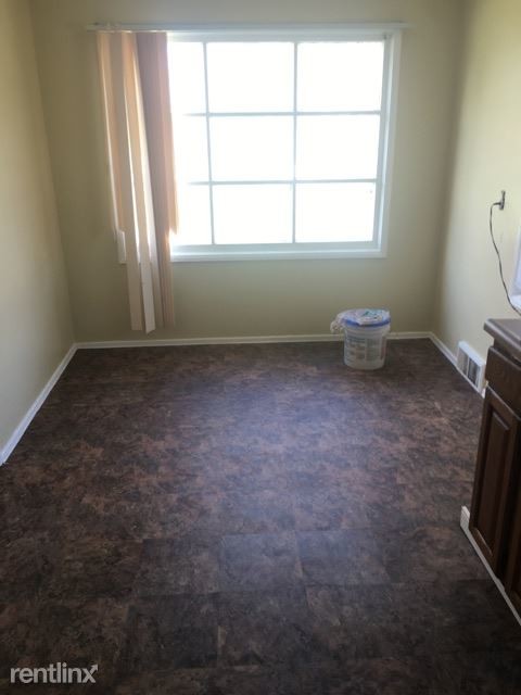 Foto del edificio - 3 br, 1 bath House - 16116 E State Fair St