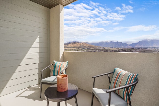 3x2.5 Tandem - Innovation Park