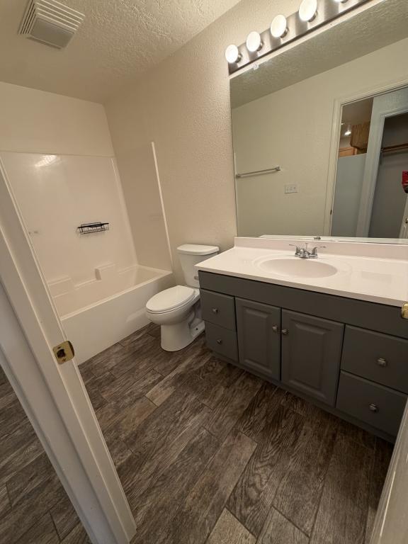 Building Photo - 383 2nd Ave