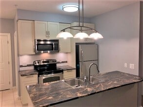 Building Photo - 45525-45525 Keith Wilson Rd