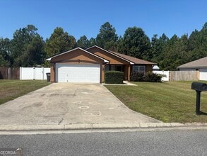Building Photo - 603 Victorias Cir