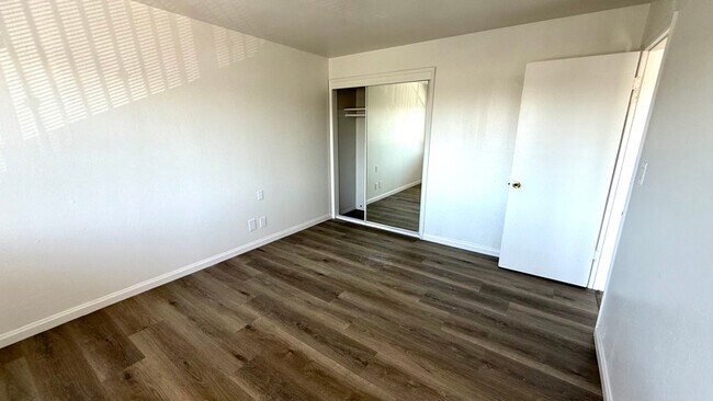 Foto del edificio - 10100 Walnut St