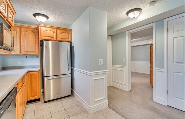 Building Photo - 9441 Wasatch View Cir