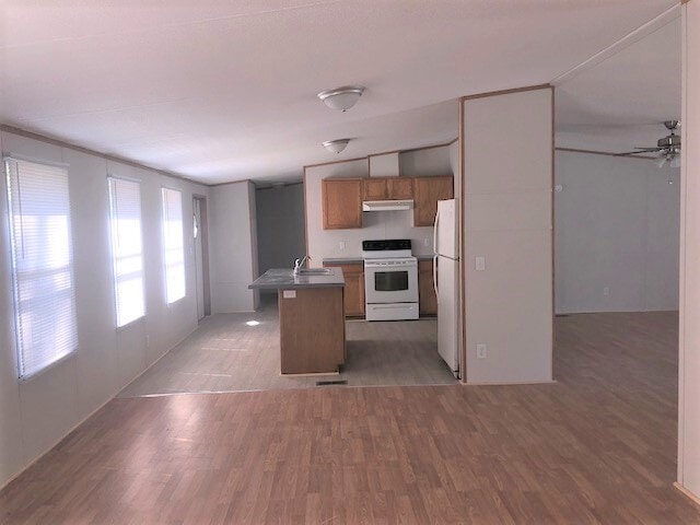 Building Photo - 3122 Tall Oaks Dr