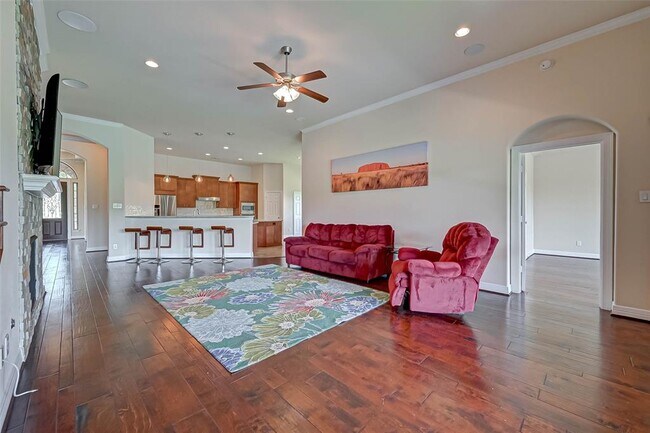 Building Photo - 6503 Rosewood Manor Ct