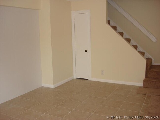Foto del edificio - 8840 NW 30th St