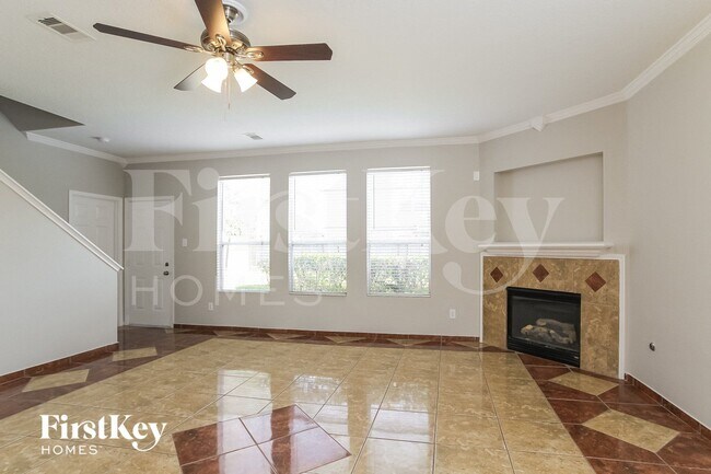 Foto del edificio - 22518 Spence Park Ct