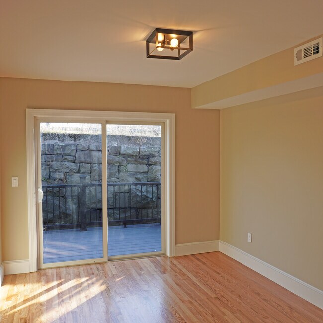Bedroom 3 - 381 1st St