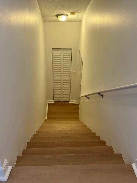 Foto del edificio - 7640 Westwood Dr