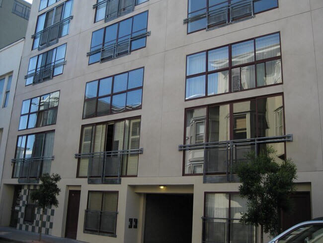 Foto del edificio - 638 Minna St