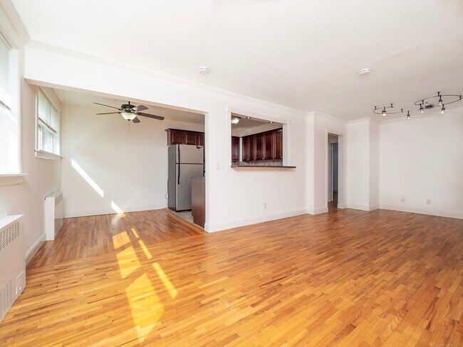 Foto del edificio - 11 Bedford Ave