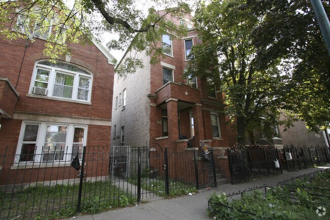 Building Photo - 2451 S Saint Louis Ave