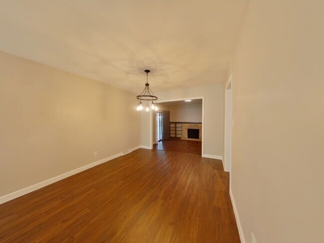 Foto del edificio - 6001 E 8th St N