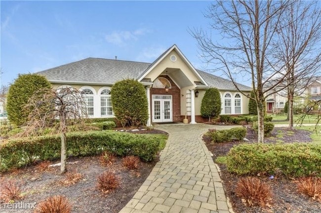 Building Photo - 2 br, 2 bath Condo - 223 Pinelli Dr