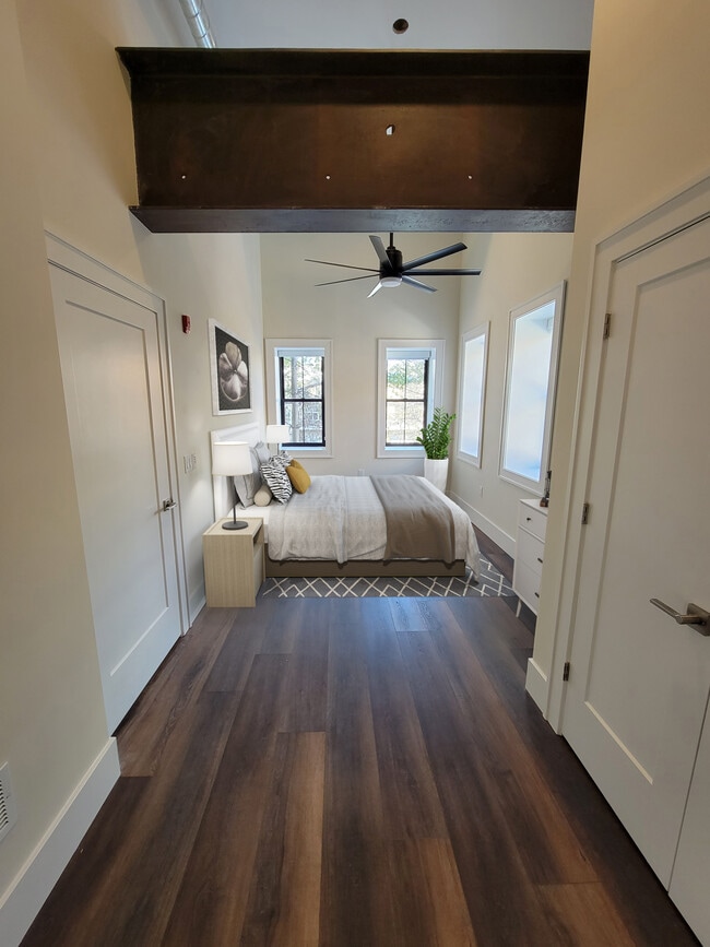 Building Photo - The Loft at Neilson