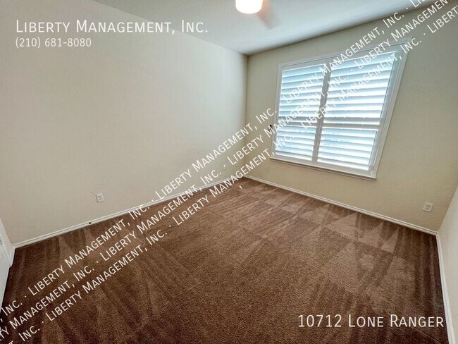 Building Photo - Gorgeous 5 Bedroom, 4 Bath Home in Davis R...