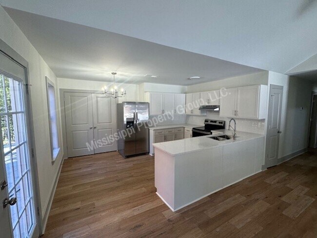 Foto del edificio - 3BR/3BA For Rent