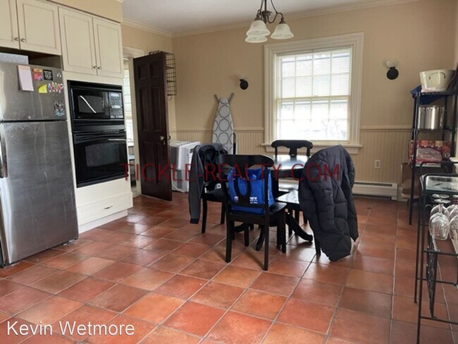 Building Photo - 1 br, 1 bath House - 270 Culver Rd Apt 3