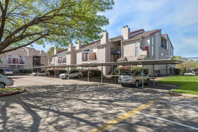 Foto del edificio - 10855 Meadowglen Ln