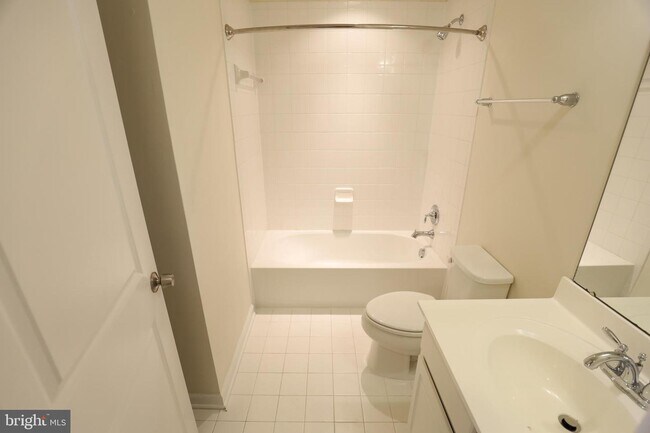 Building Photo - 22308 Honey Hill Ln