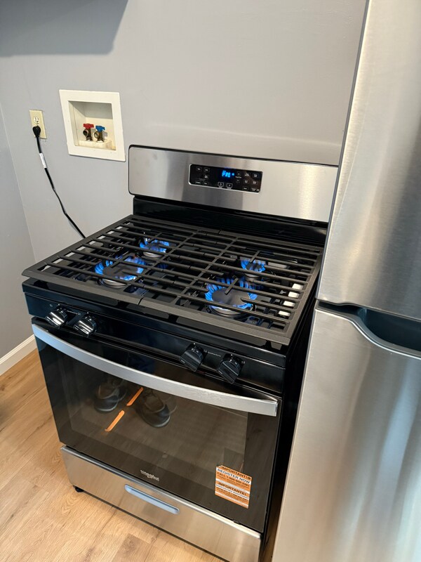 Building Photo - 661 Oldham Way