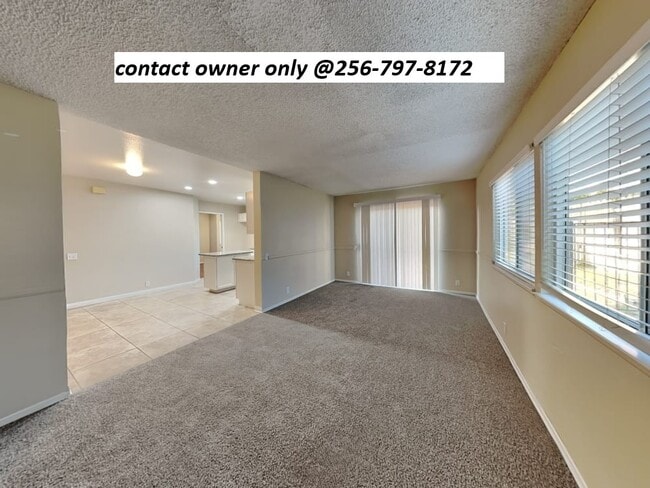 Building Photo - 818 E Colton Ave
