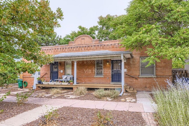 Photo - 727 W 5th Ave Townhome