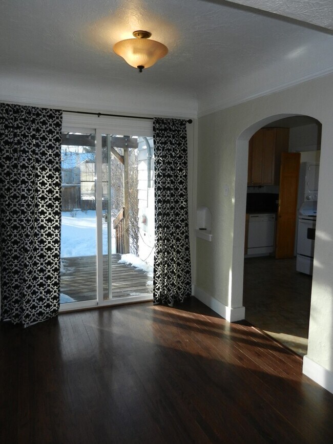 Foto del edificio - $0 DEPOSIT OPTION. CHARMING 3 BED 1 BATH R...