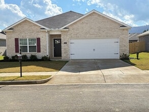 Building Photo - 6151 Feather Wy SE