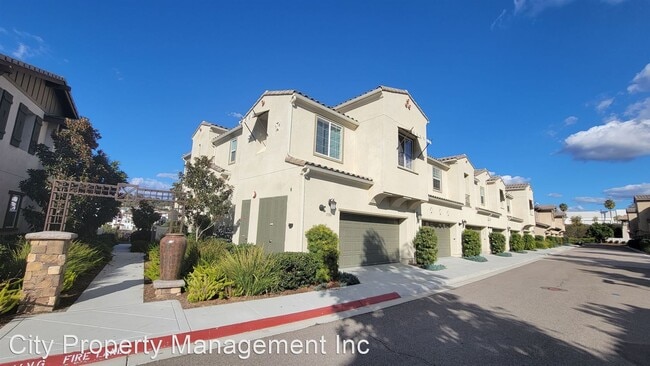 Building Photo - 3 br, 2.5 bath House - 3364 Campo Azul Ct,