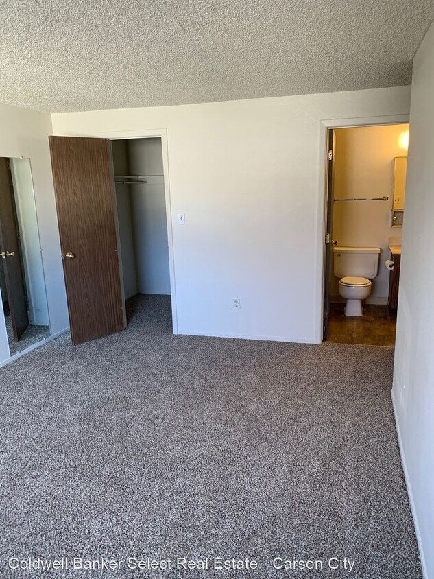 Building Photo - 4 br, 2.5 bath House - 13 Condor