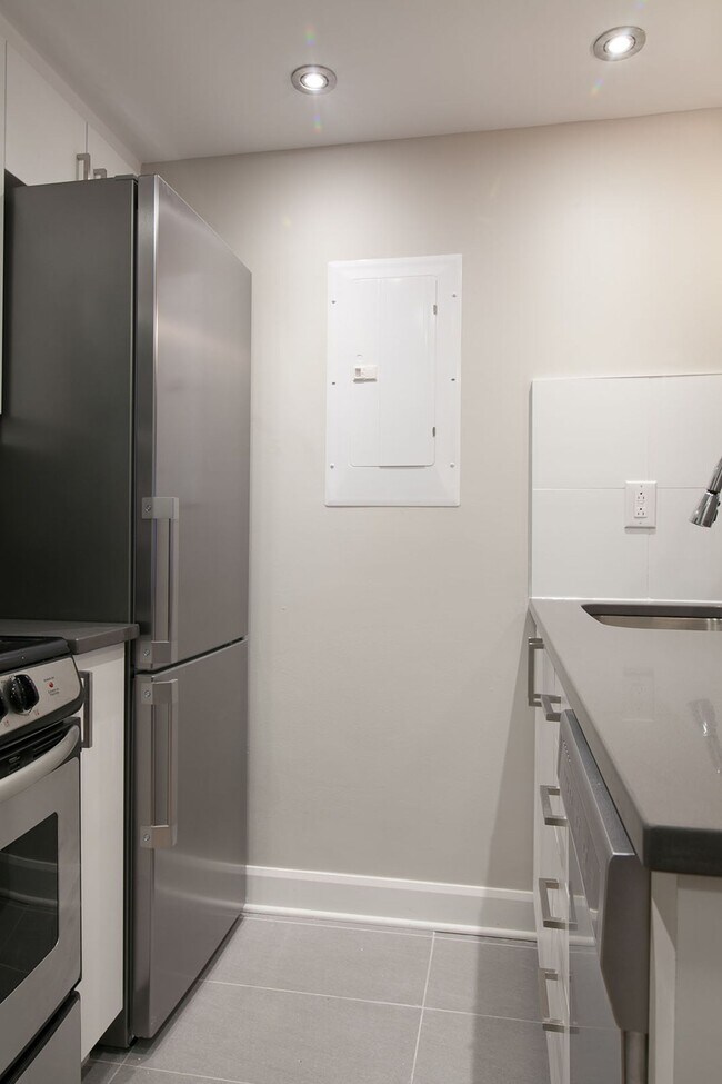 Photo du bâtiment - 3455 Rue Aylmer