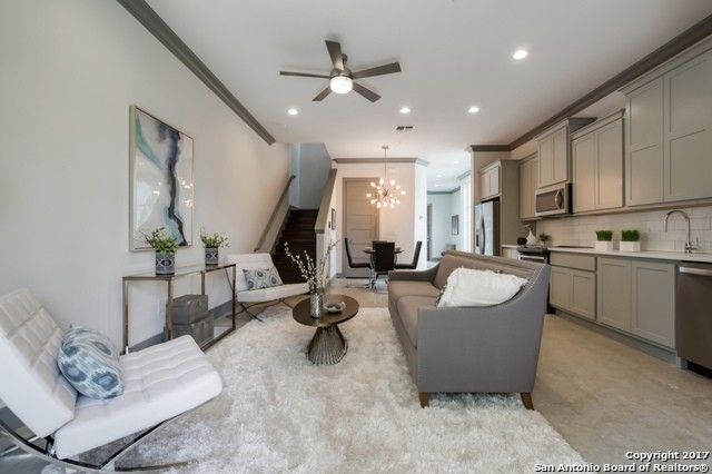 Foto del edificio - 803 E Park Ave