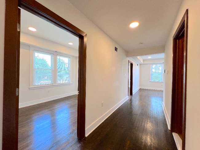 Building Photo - 2835 23rd St