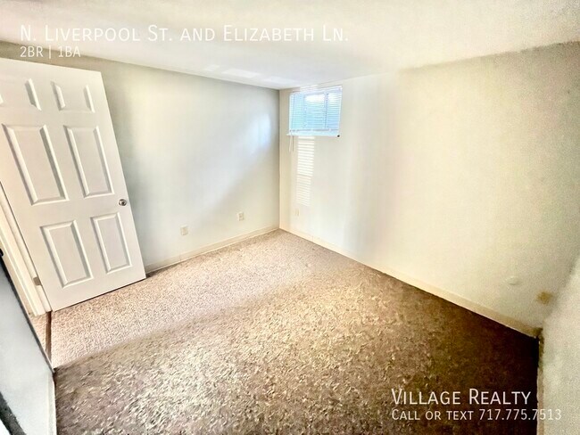Building Photo - Remodeled 2-Bed Convenient to I-83! Perfec...