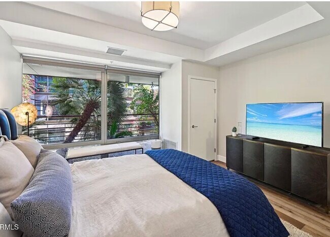 Foto del edificio - 7131 E Rancho Vista Dr