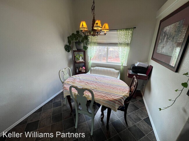 Foto del edificio - 5 br, 4 bath House - 1063 Clogger Ln