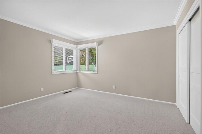 Building Photo - 130 Glen Aulin Ln