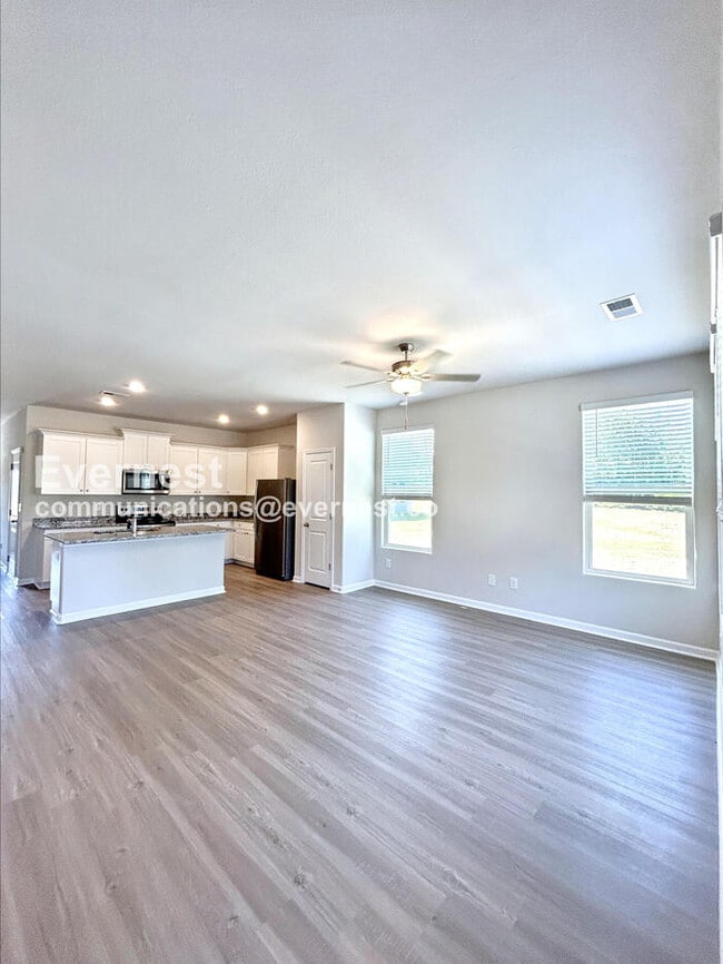 Foto del edificio - 2156 Willow Gln Dr
