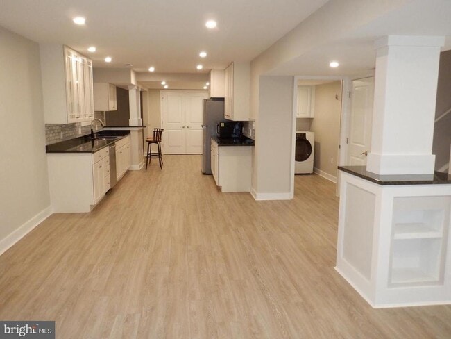 Foto del edificio - 830 Santmyer Dr SE